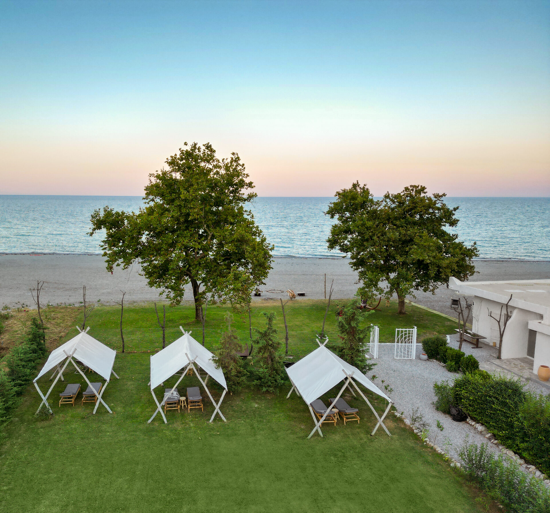 Olympa Suites - Summer Suite with Outdoor Hot Tub